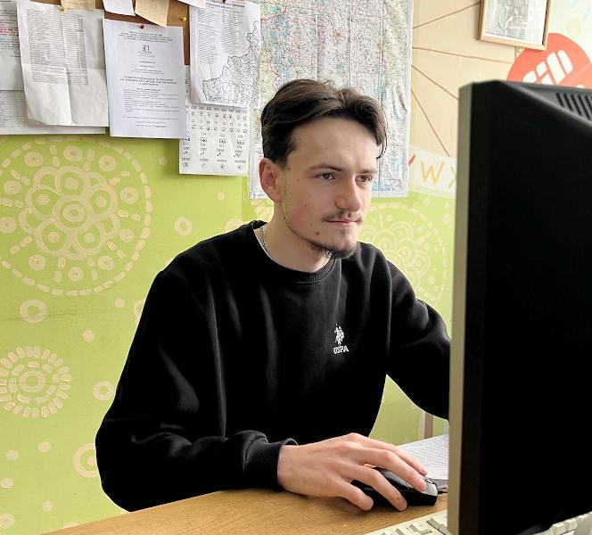 Пошук джерел, робота з джерельною базою